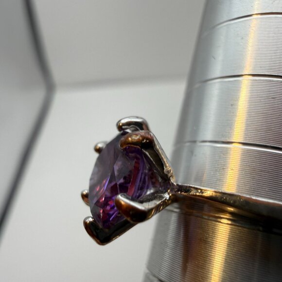 VTG Purple Round Cut Fashion Ring Silver Tone Statement Jewelry - Picture 10 of 11